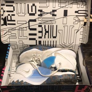 Kyrie 6 GS 'Sapphire'